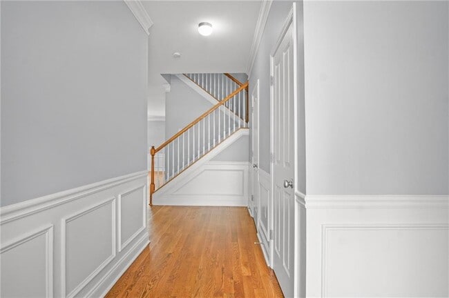 Building Photo - 2393 Strand Ave