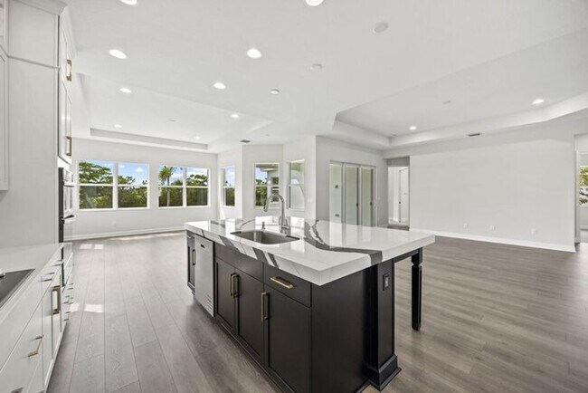 Foto del edificio - 14421 Spruce Pne Dr