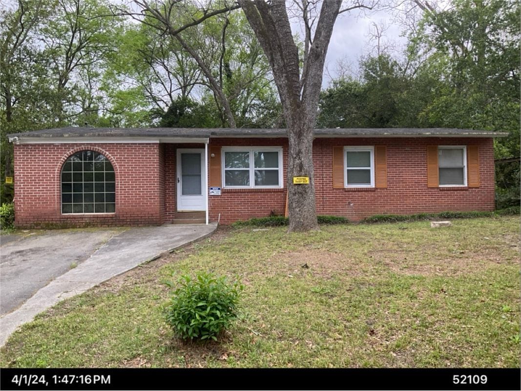 Primary Photo - 2418 Adger Rd