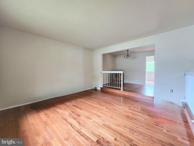 Building Photo - 8969 Centerway Rd