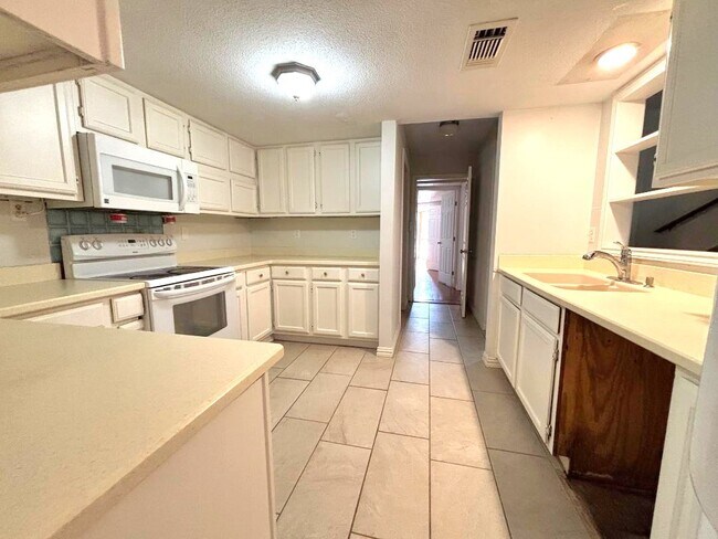 Foto del edificio - 406 Bowie St