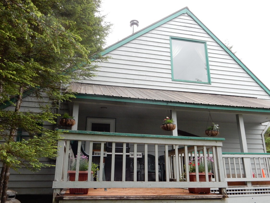 Apartment Front w/upstairs picture window - 8530 N Douglas Hwy