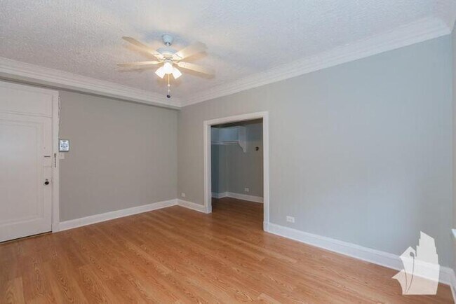 Foto del edificio - 3831 N Fremont St
