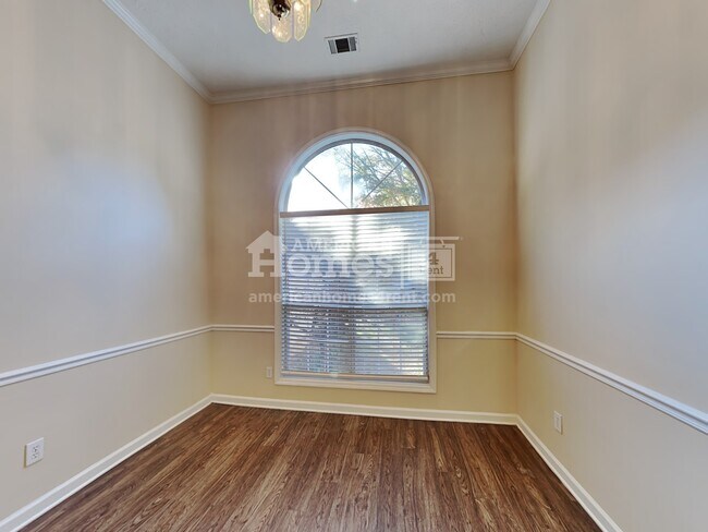 Building Photo - 515 Chase Ridge Drive