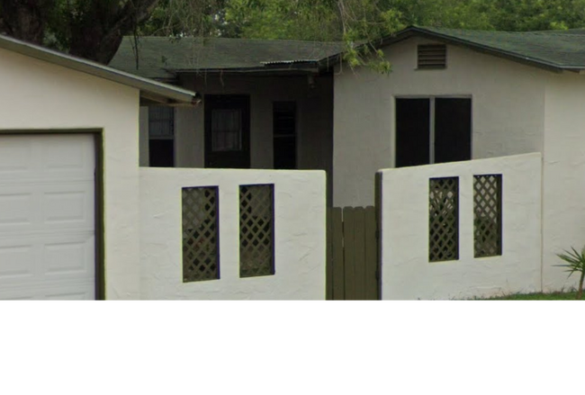Building Photo - 2026 E Bowie Ave
