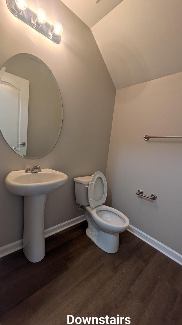 Foto del edificio - 2308 Riding Trail Rd