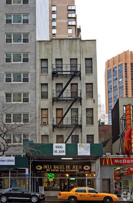 478 Third, ¡alejado - 478 Third Ave