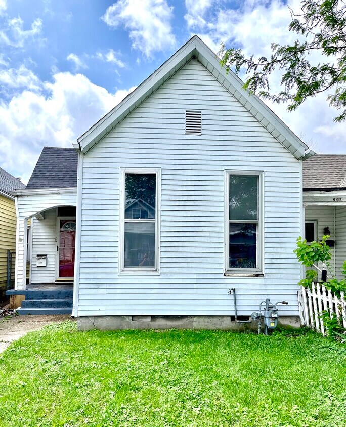 Primary Photo - 204 W Louisiana St
