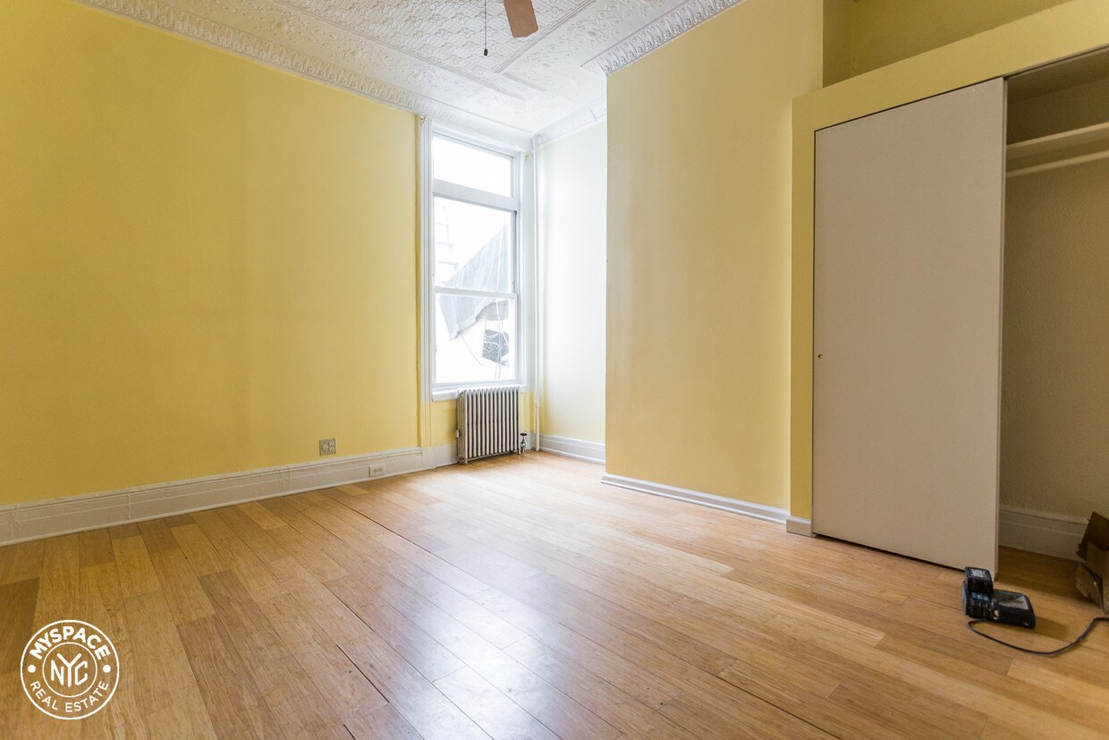 Foto principal - 1113 Wyckoff Ave
