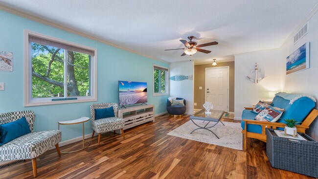 Foto del edificio - 106 Peacock Ln