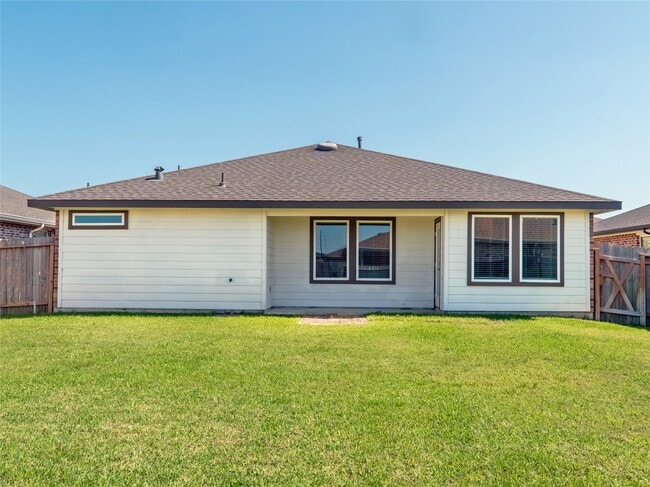 Building Photo - 711 Boer Plns Dr