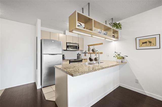 Photo du bâtiment - 701-1082 Seymour Street