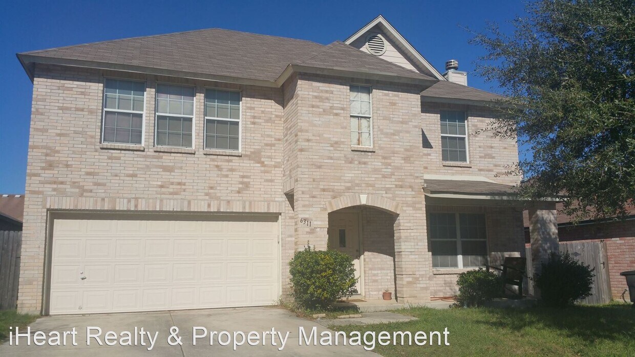 Foto principal - 4 br, 2.5 bath House - 6311 Donely Pl