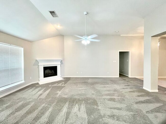Foto del edificio - McKinney ISD 1 story ready for move in