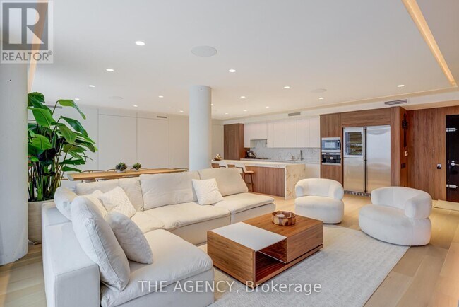 Building Photo - 75 Portland St