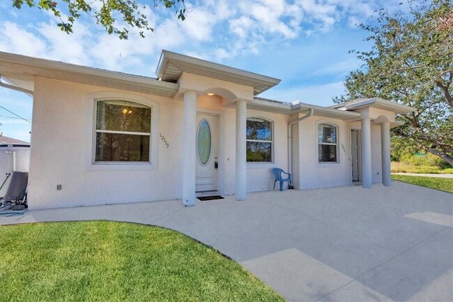 Building Photo - 12113 Capilla Ln