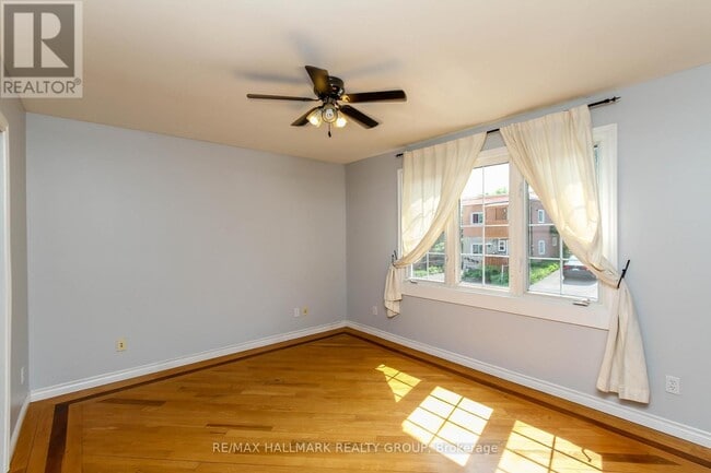 Building Photo - 179 Genest St