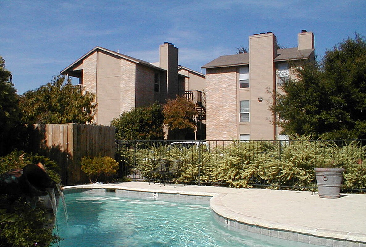 Piscina - Peyton Place Apartments