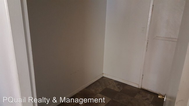 Building Photo - 416 Texas St NE