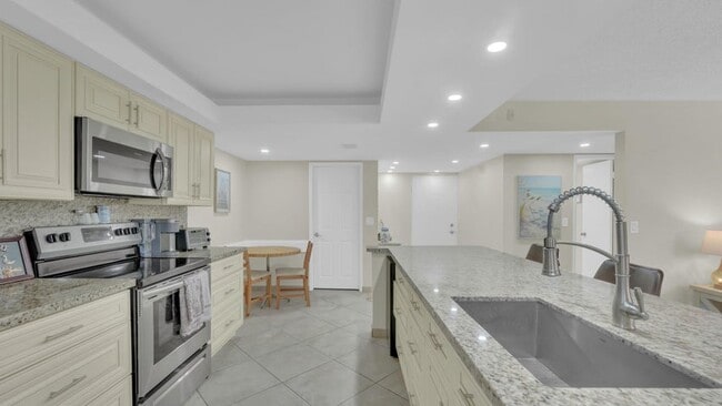 Foto del edificio - 450 Egret Cir