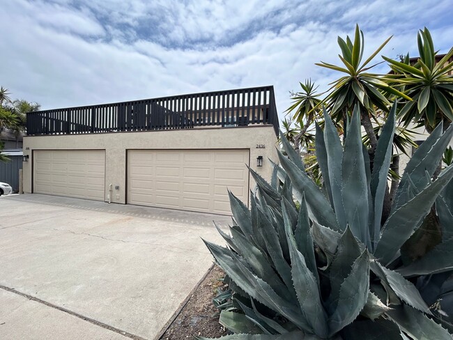 Building Photo - Beautiful Remodeled Home In Cardiff