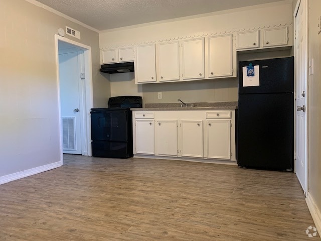 1 Bedroom small - Southwind Apartments