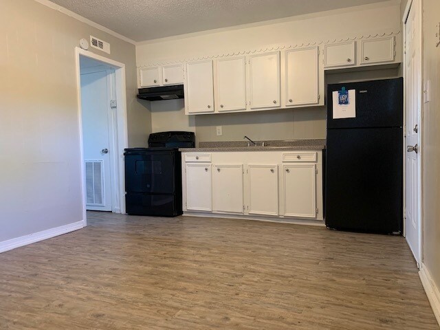 1 dormitorio pequeño - Southwind Apartments