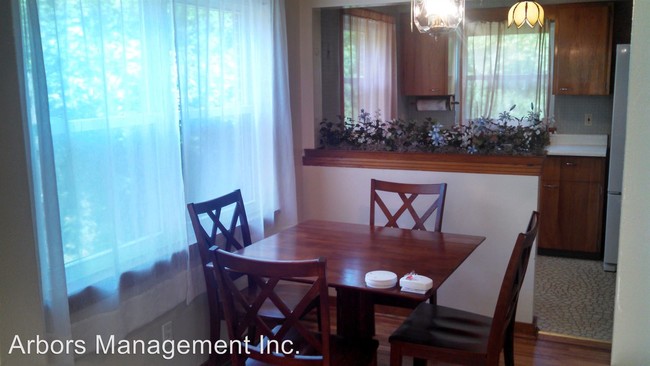 Foto del edificio - 2601 Laketon Rd