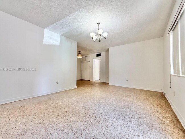 Building Photo - 609 Lenox Ave.