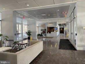 Building Photo - 800 4th St SW