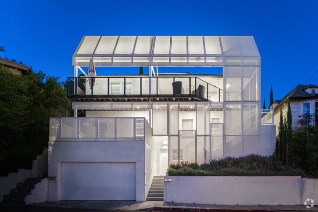 Building Photo - 1271 Ozeta Terrace