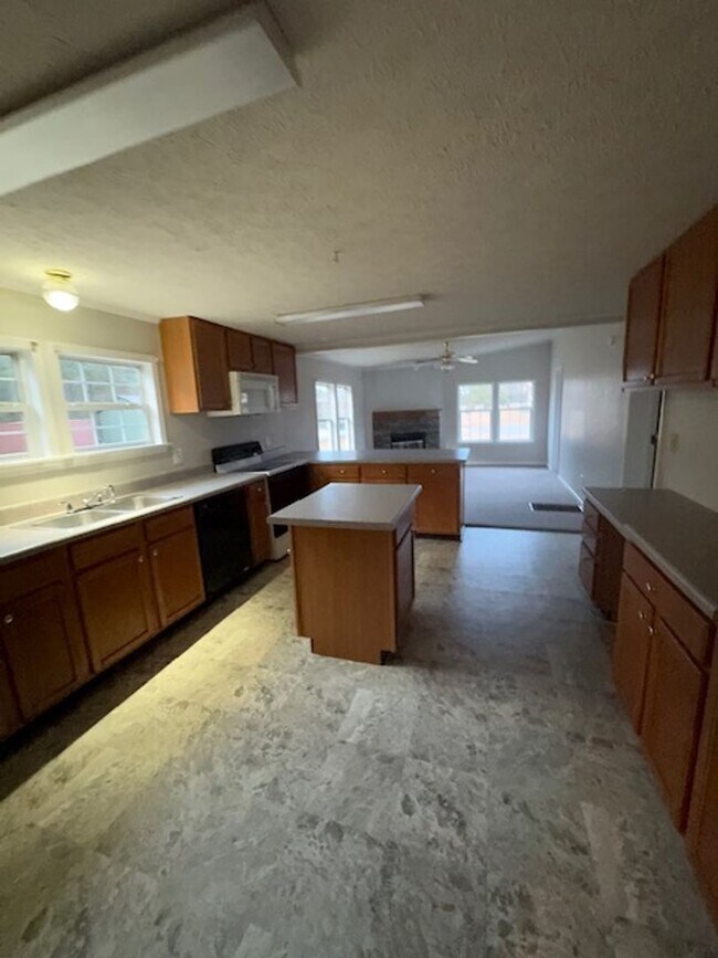 Foto del edificio - 4707 Moye Cir