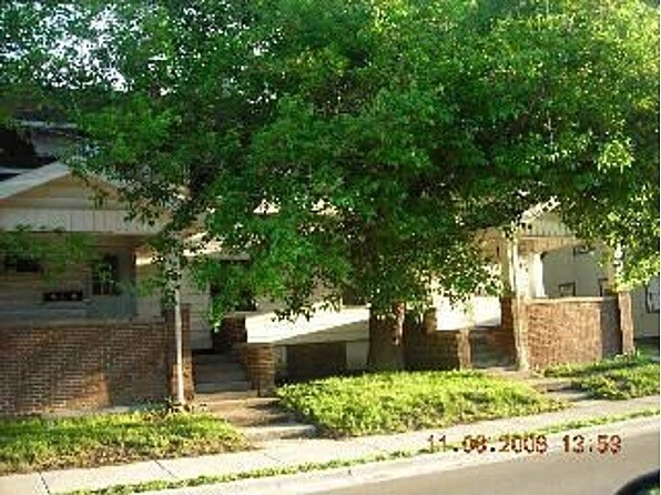 Primary Photo - 801-803 E Court St