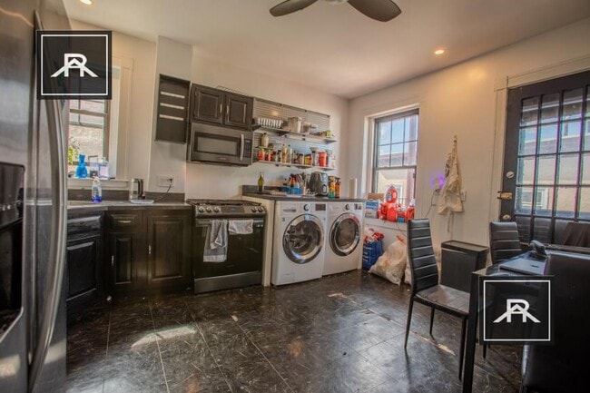 Building Photo - 4 bedroom in Allston MA 02134