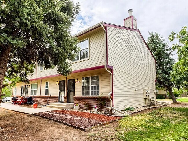 Foto del edificio - 6944 W Mississippi Ave