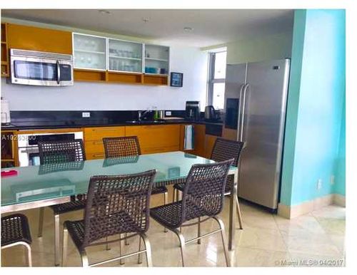 Foto del edificio - 7929 N West Bay Shore Dr