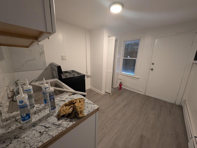 Foto del edificio - 347 N Ocean Ave