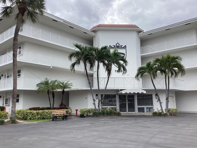 Building Photo - 1910 S Ocean Blvd