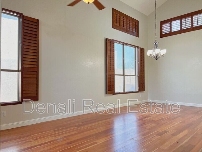 Foto del edificio - 7317 E Gallego Ln