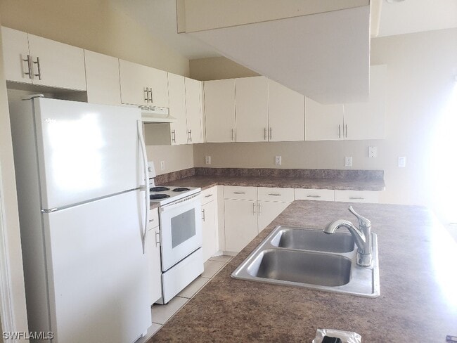 Building Photo - 1325 Gleason Pkwy