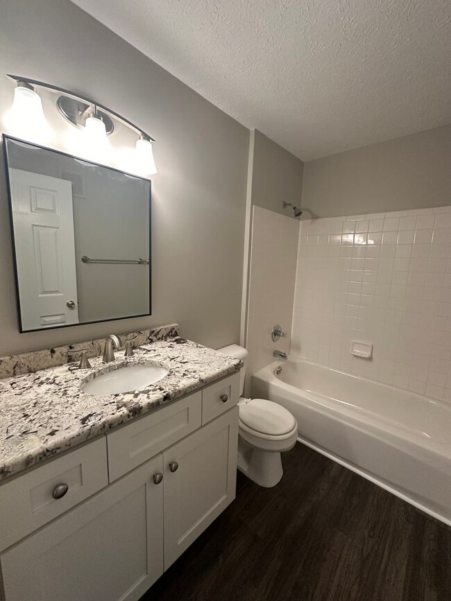 Foto del edificio - Worthington Glen Condo For Rent - 2BR/2BA ...