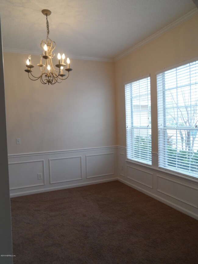 Foto del edificio - 2808 S Portofino Rd