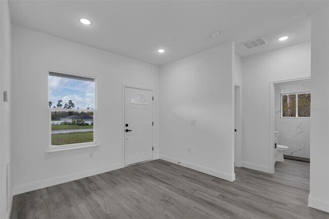 Foto del edificio - 2211 SW 153rd Pl Rd