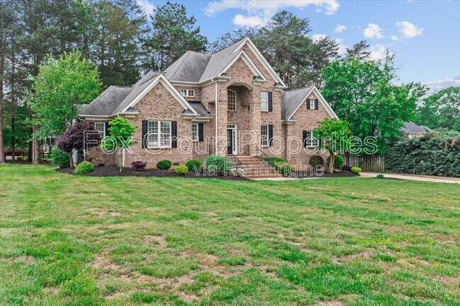 Building Photo - 7887 Mountain Shore Dr