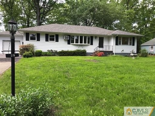 Primary Photo - 29 Utica Rd