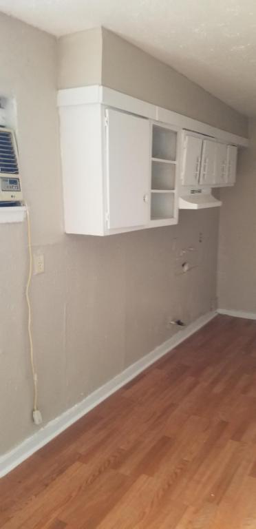 Building Photo - 4305 PHLOX