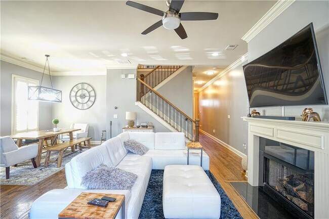 Foto del edificio - 4171 Mansion Way