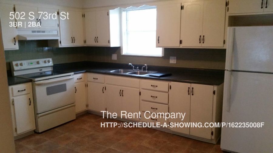 Foto principal - 502 S 73rd St