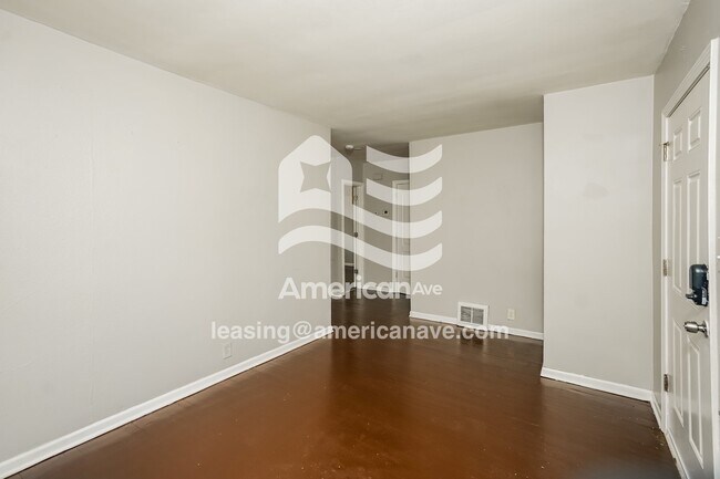 Building Photo - 5047 N 57th St