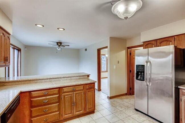 Building Photo - 2926 Bonnie Brae, Flossmoor, IL, 60422